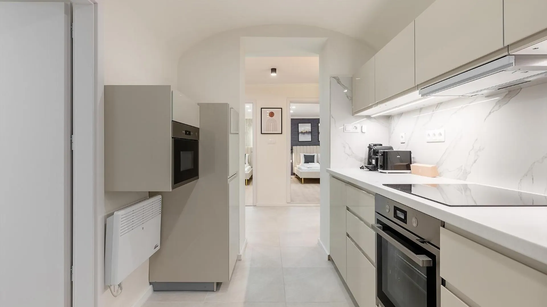 Luxury & Quiet Central Apartment Near Newyorkcafe بودابست 0*,